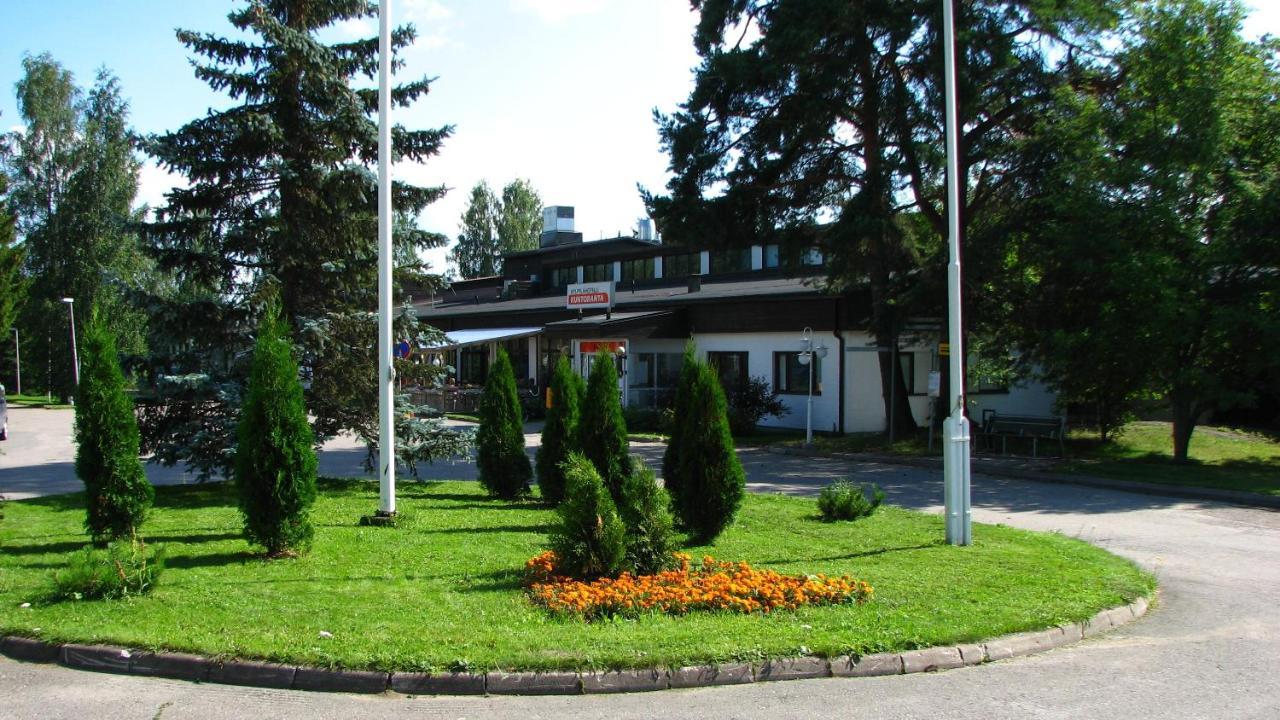 Отель Lomakeskus Kuntoranta Варкаус Экстерьер фото